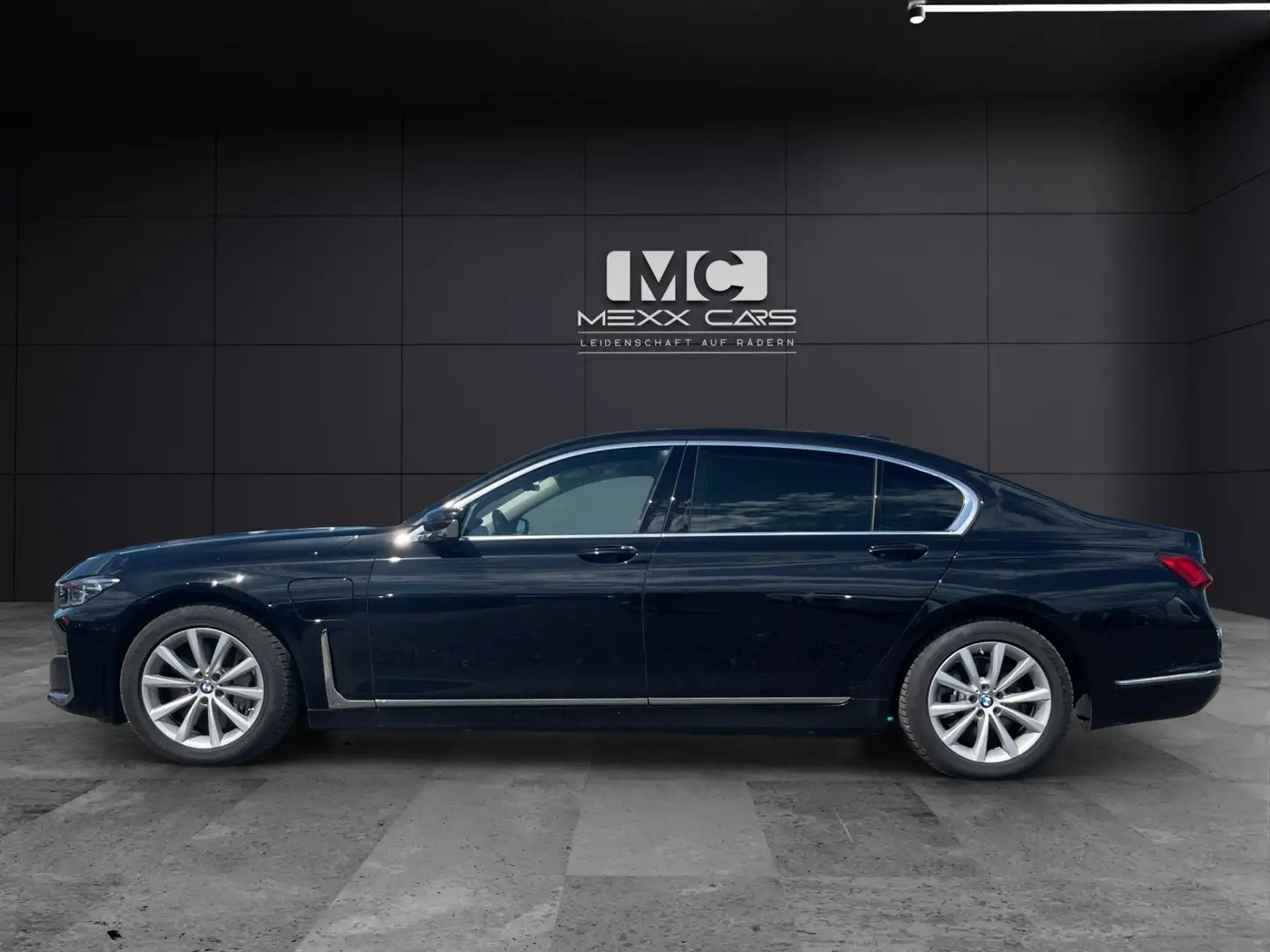 BMW 745 745Le PHEV xDrive Aut. Schwarz - 2