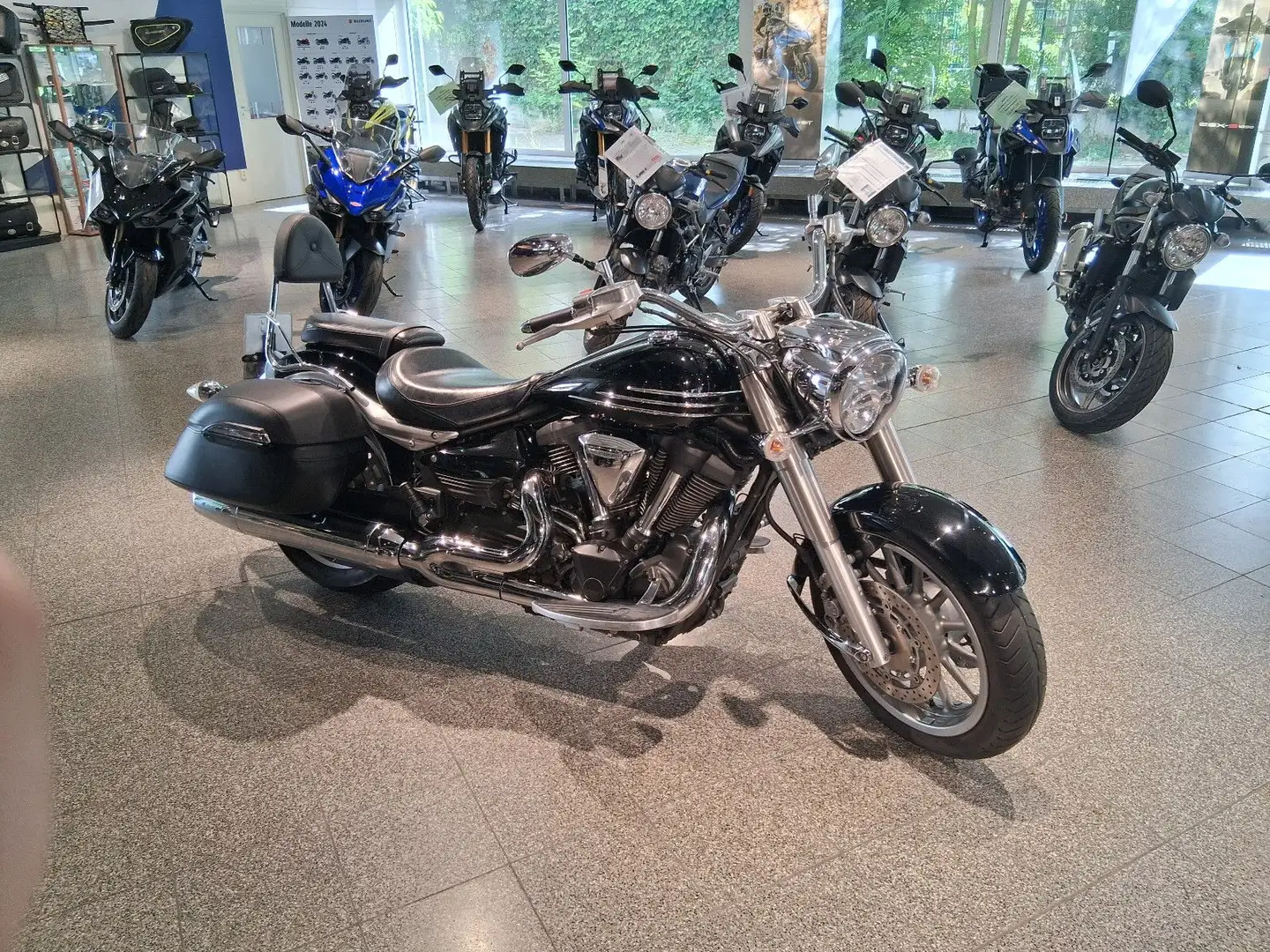 Yamaha XV 1900 A * Midnight Star * VP23 * - 2