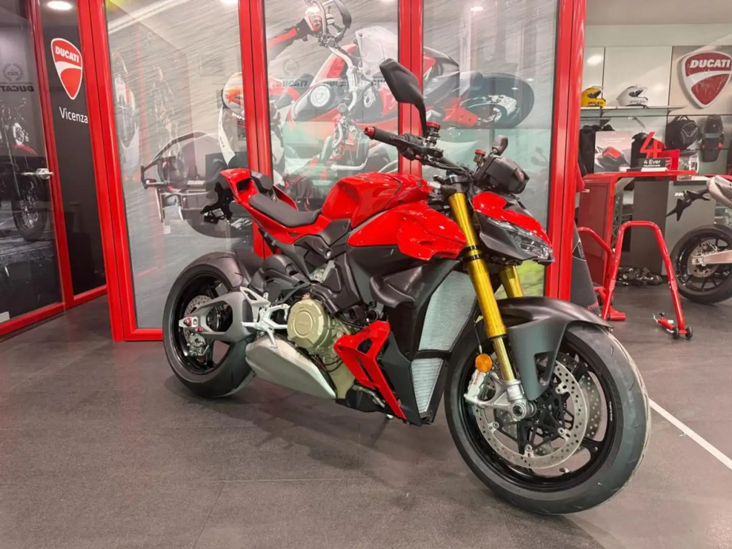 Ducati Streetfighter V4S RED MY2025 Rojo - 1