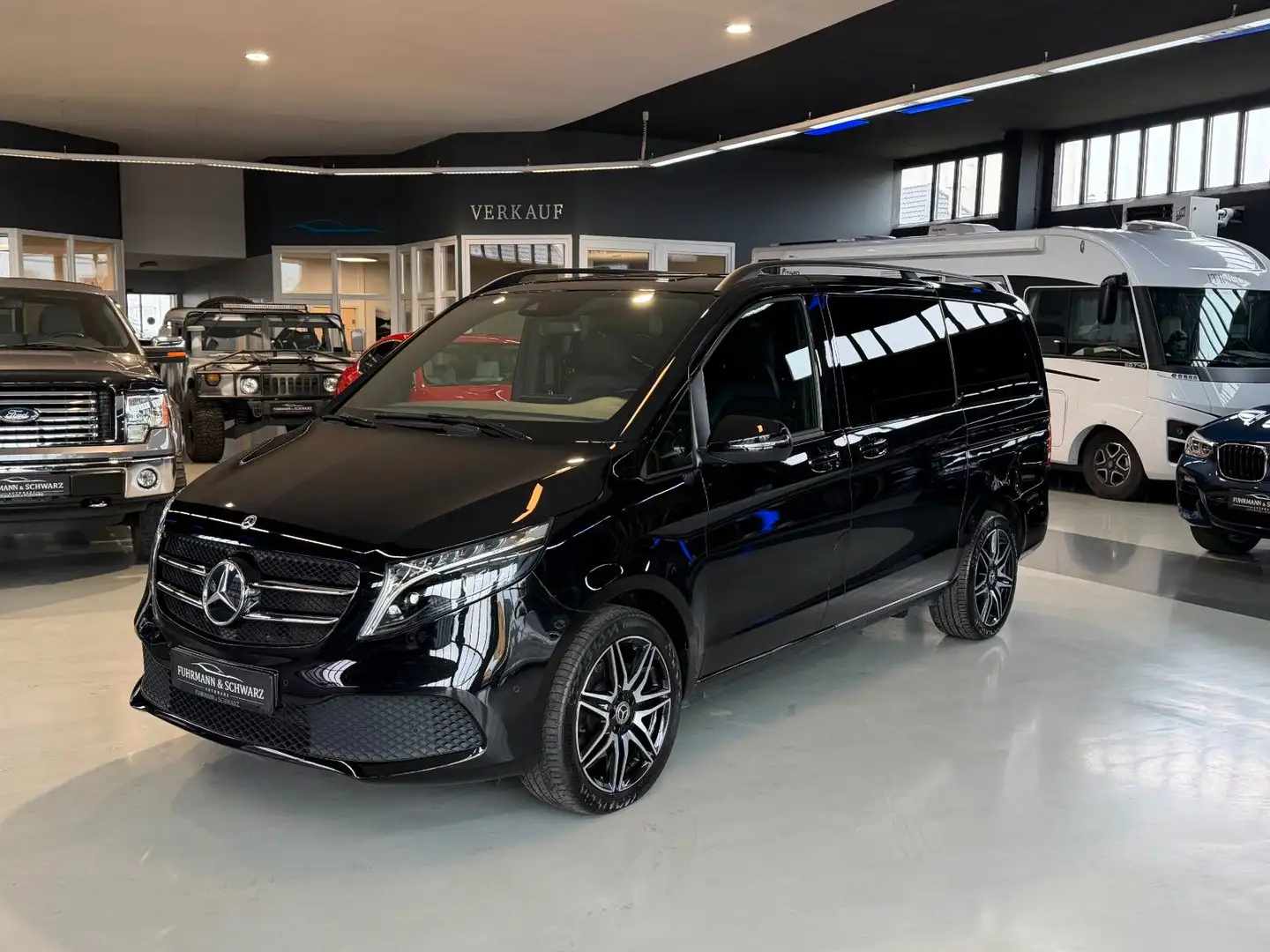 Mercedes-Benz V 250 lang4Matic 9G-Tr. LEDER AHK MBux AMG-Räder Negru - 1