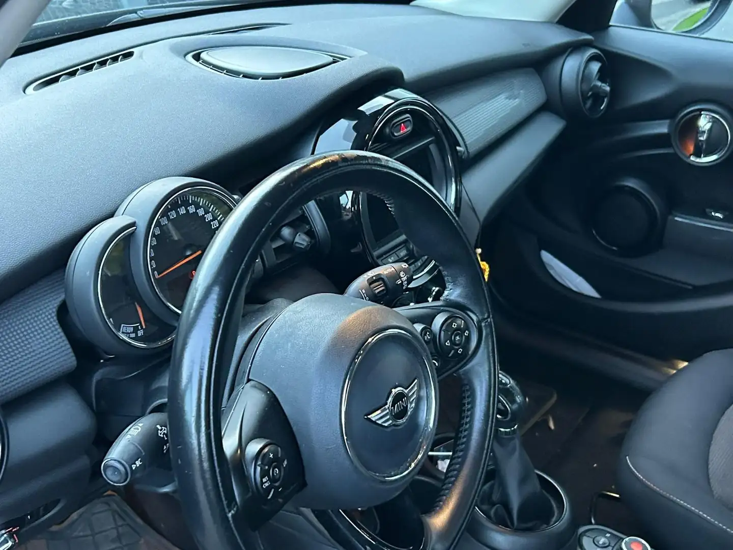 MINI Cooper D MINI 5-TÜRER Diesel Aut. - 2