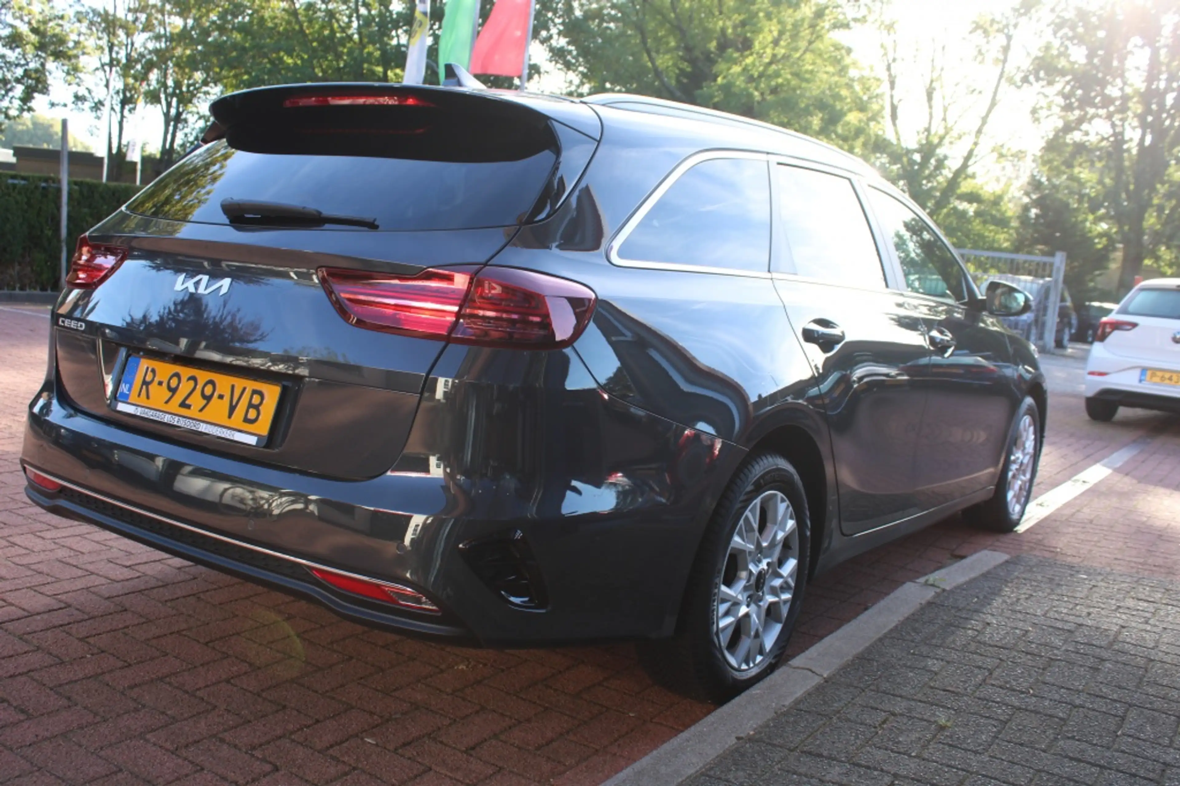 Kia Ceed SW / cee'd SW 1.0 T-GDi *DynamicPlusLine* | Carplay | Stoel & St — photo 5