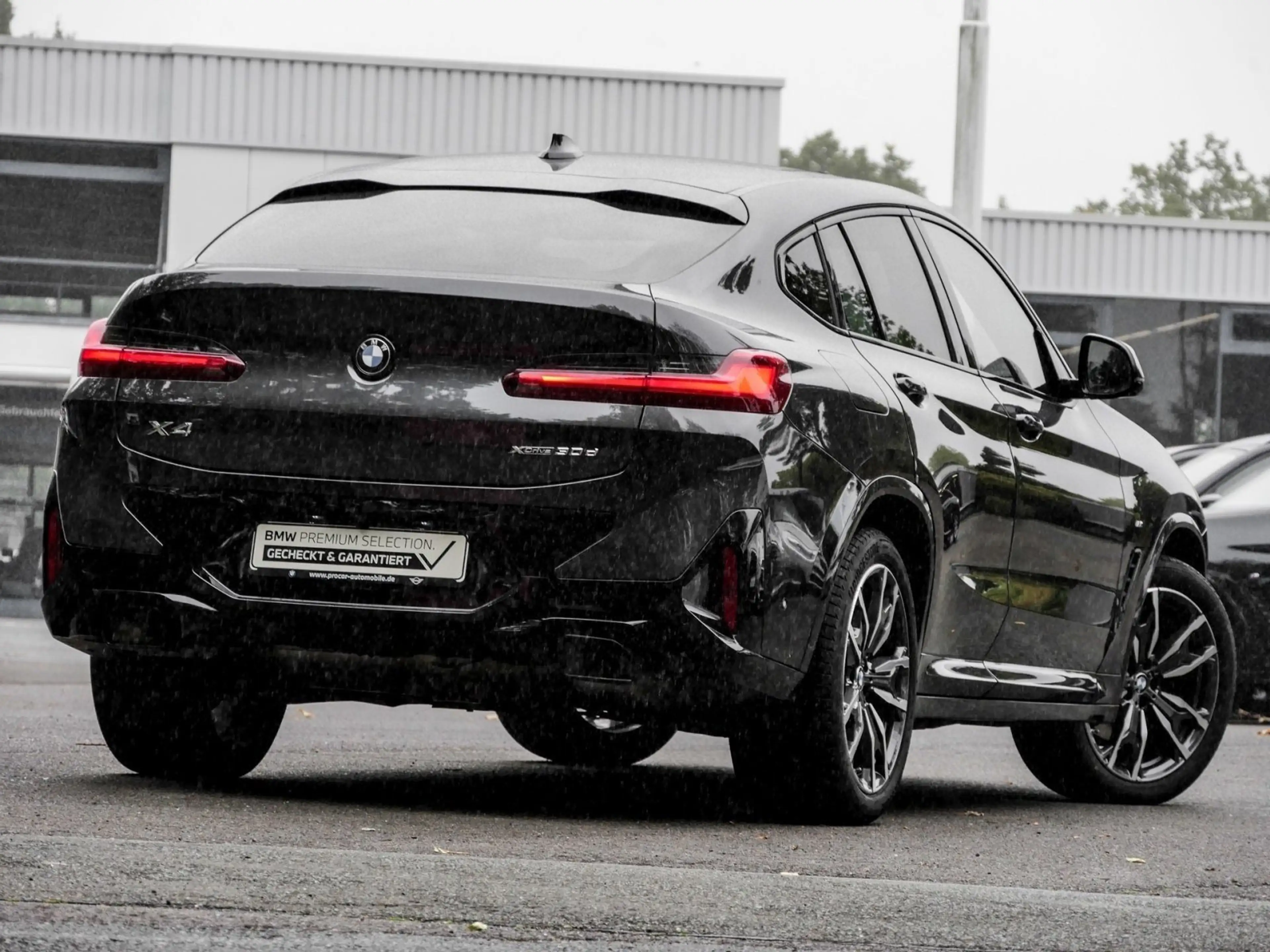 BMW X4 xDrive30d M SPORT+AHK+PANO+HuD+H/K+DA PROF+LHZ — photo 2
