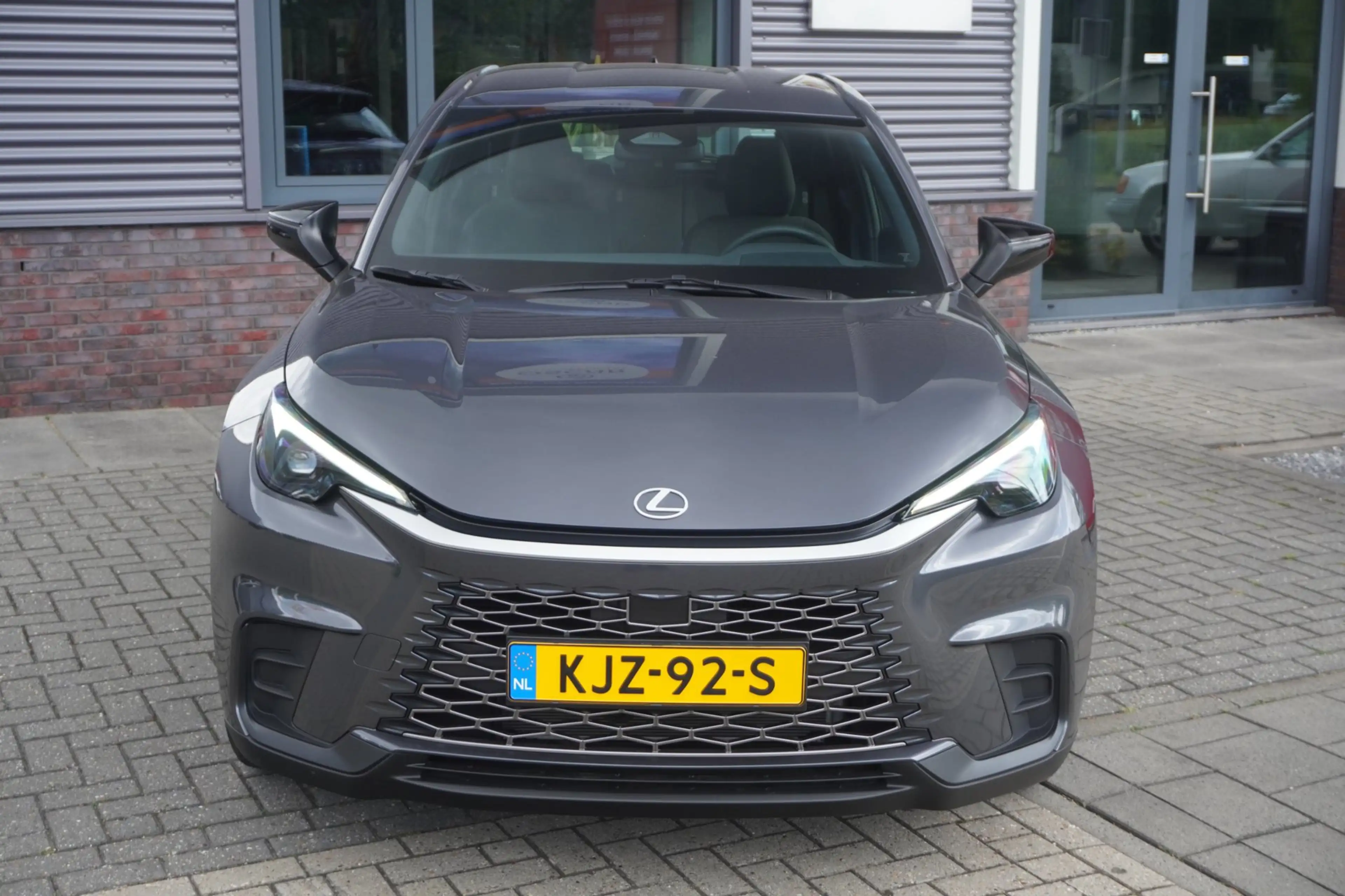 Lexus LBX Business Line 2WD / ACC / Camera / Carplay — photo 11