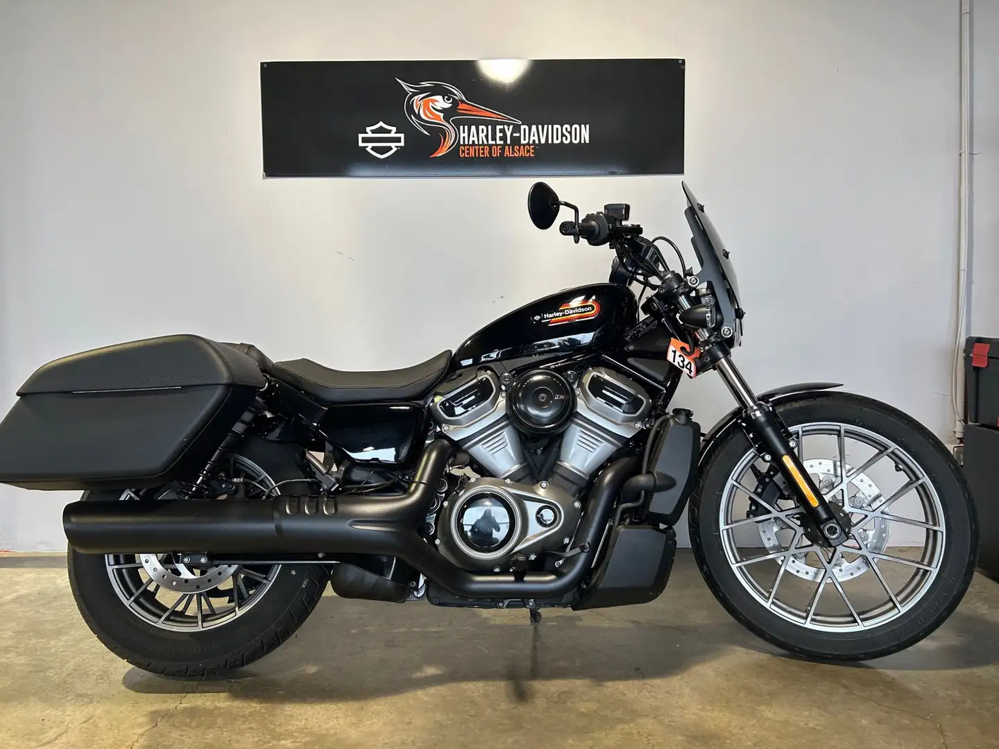 Harley-Davidson Sportster - 1