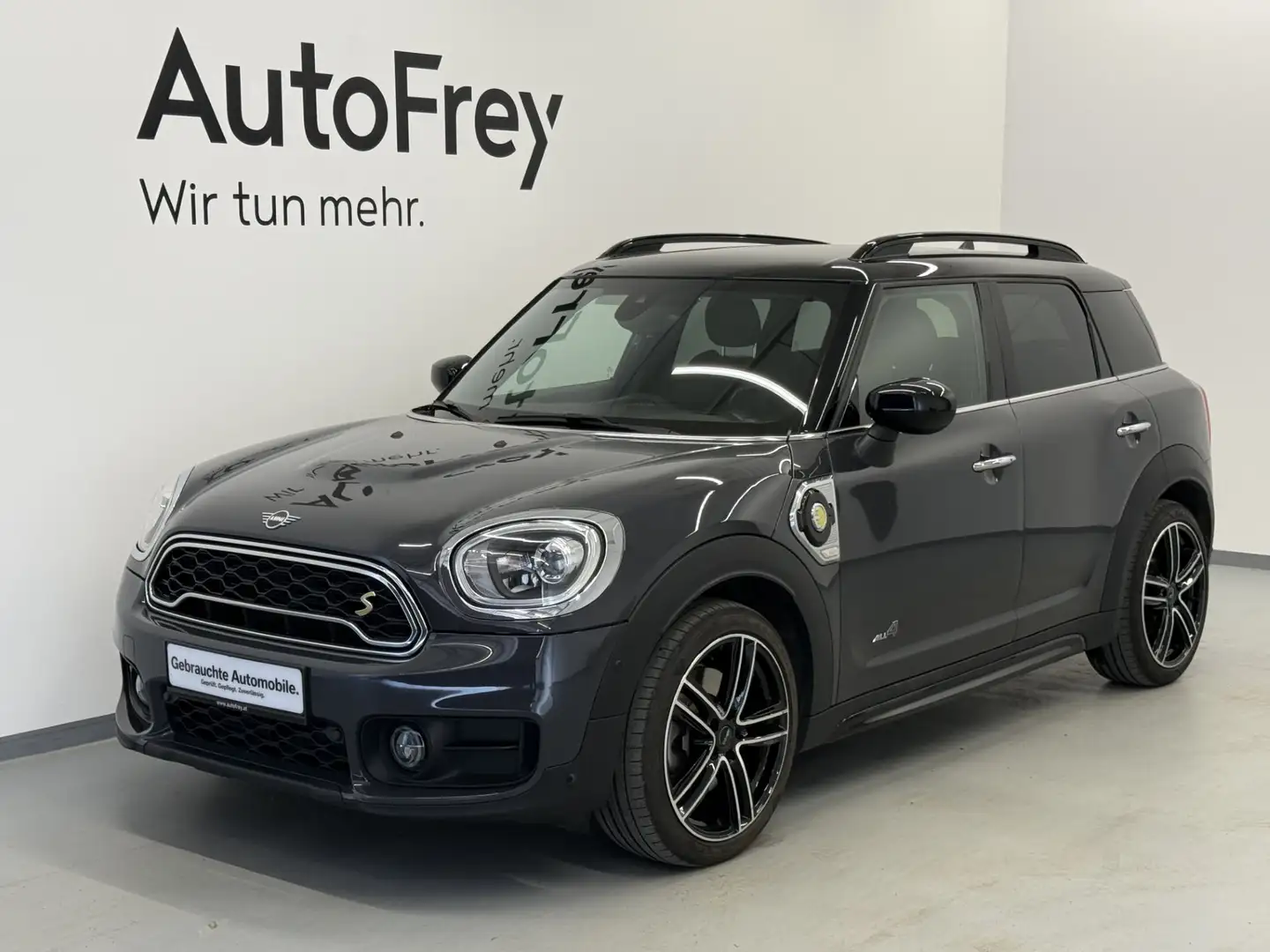 MINI Cooper SE Countryman Cooper SE ALL4 Grau - 1