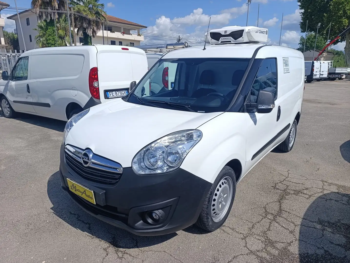 Opel Combo 1.4 Turbo EcoM 120CV FRIGORIFERO Bianco - 2