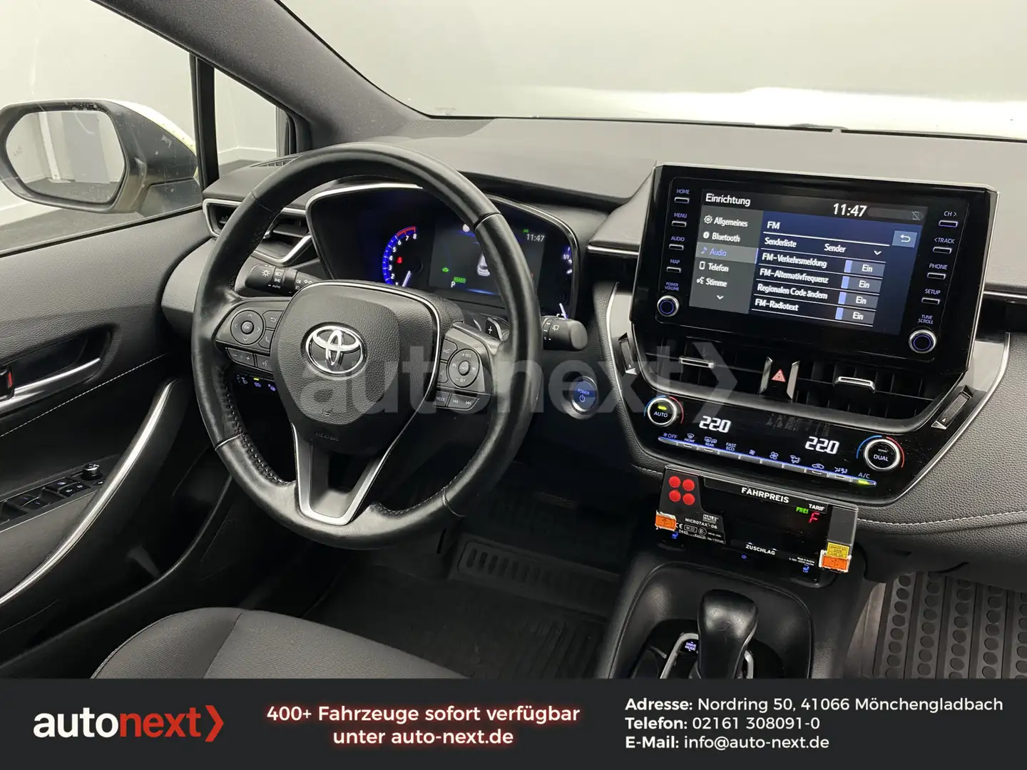 Toyota Corolla 2.0 Hybrid Team Business *TAXI* (9341) Gelb - 2