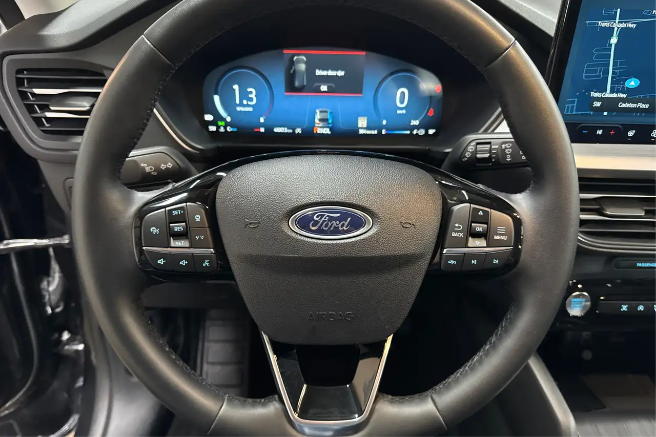 Ford Escape снимка Ford Escape