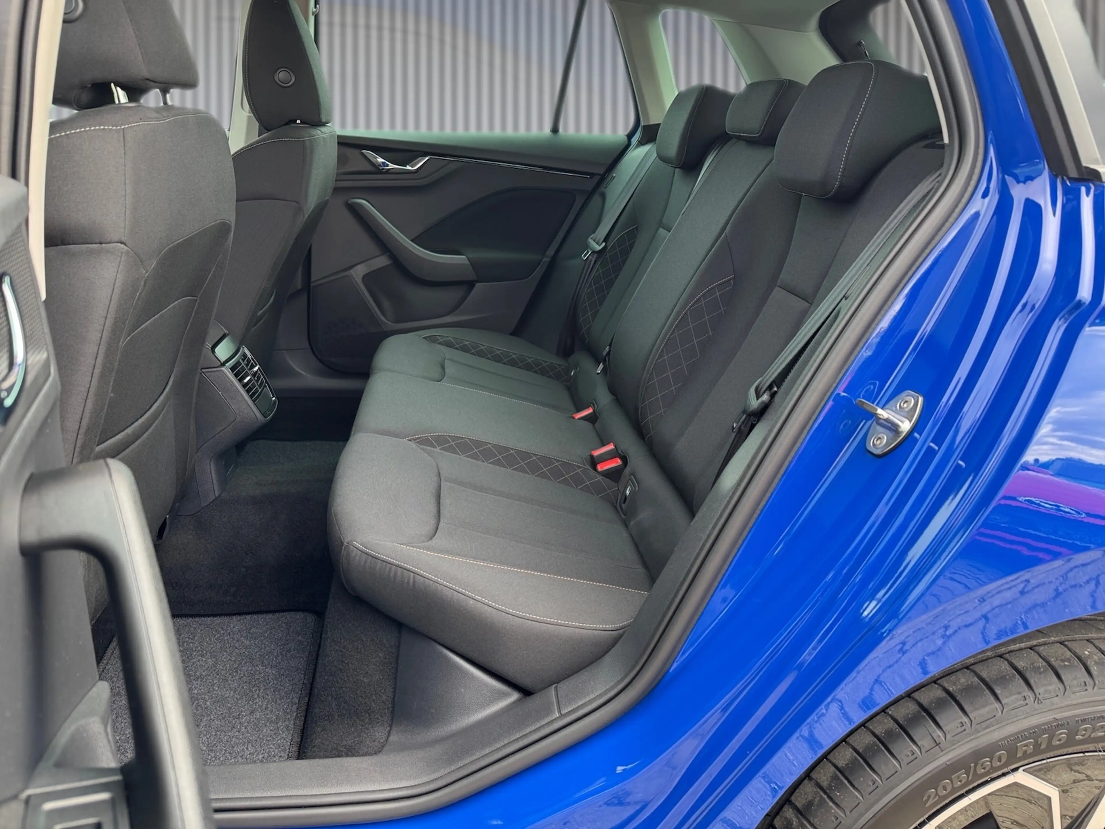 Skoda Kamiq Ambition LED*Navi v.App*Tempomat*FrontAssist — photo 10