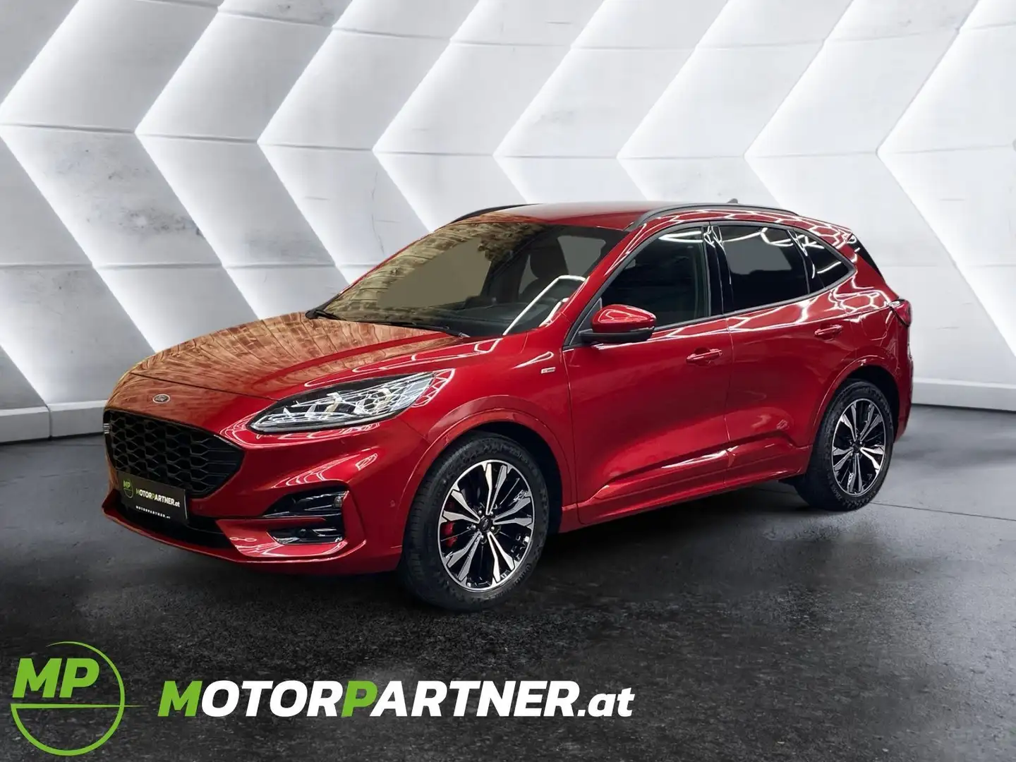 Ford Kuga 1,5 EcoBlue **ST-Line** Rot - 1