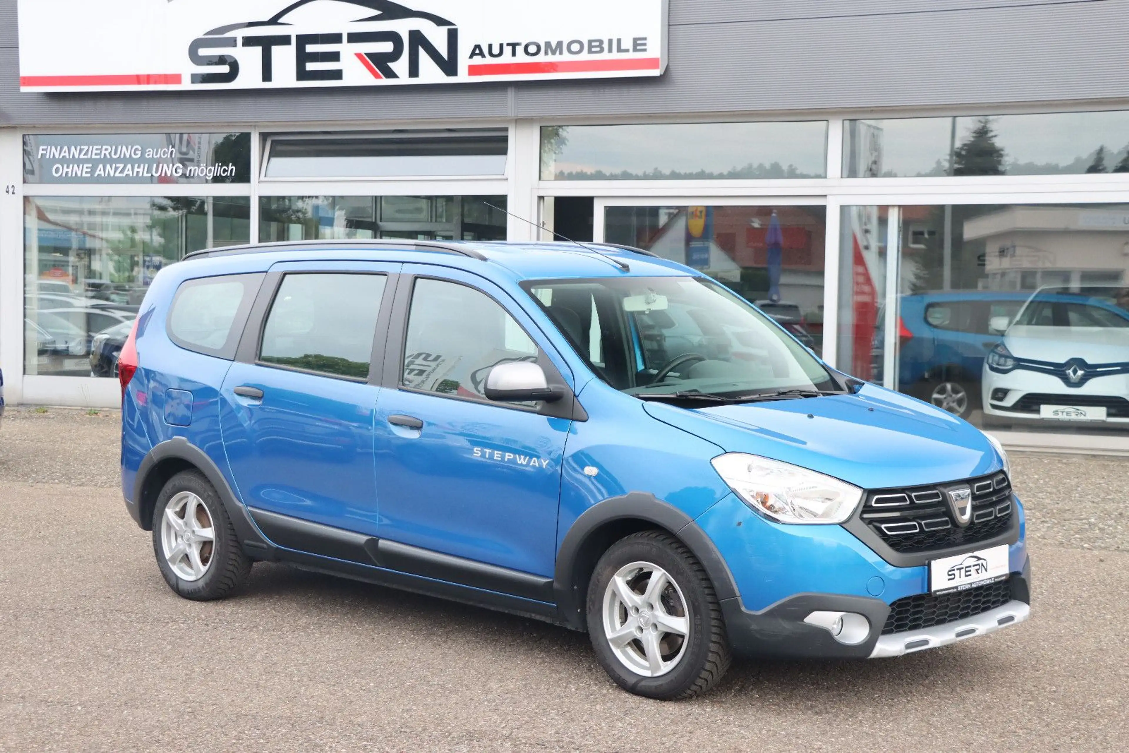 Dacia Lodgy Stepway Celebration l KAMERA l NAVI l