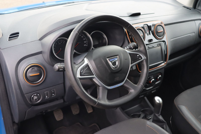 Dacia Lodgy Stepway Celebration l KAMERA l NAVI l — photo 14
