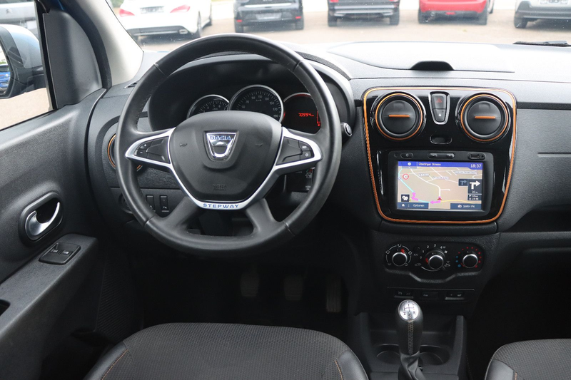 Dacia Lodgy Stepway Celebration l KAMERA l NAVI l — photo 8