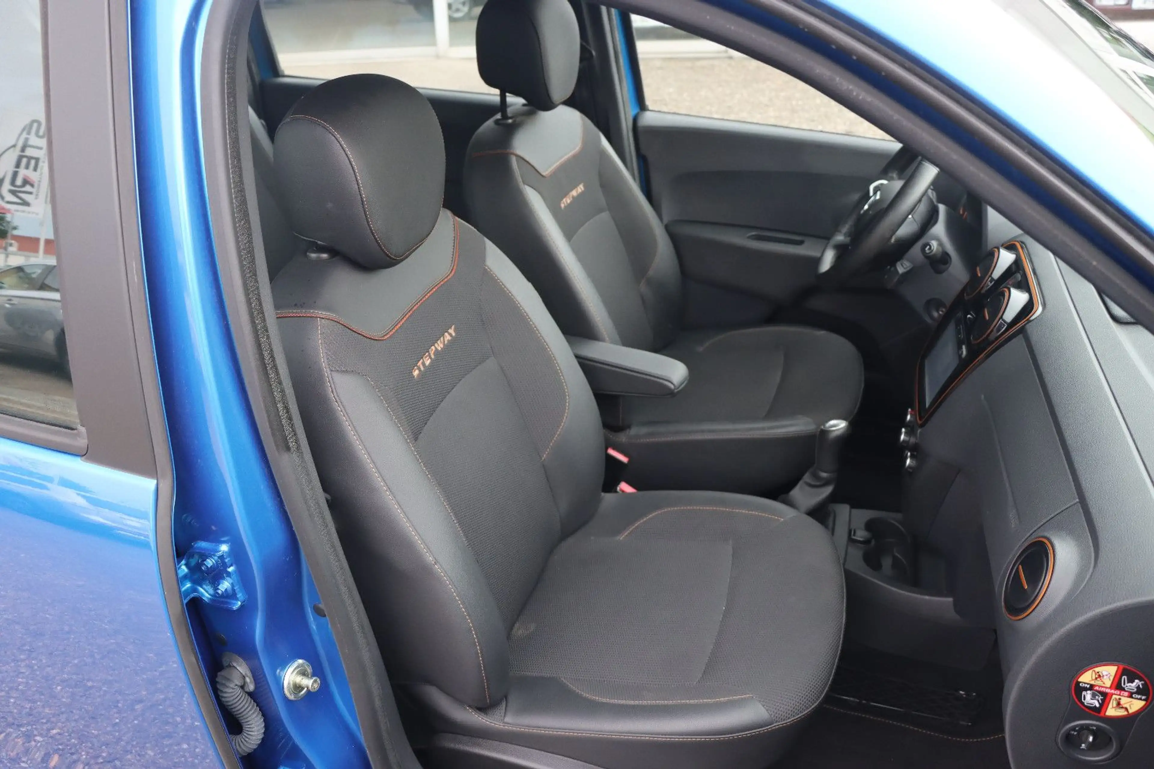 Dacia Lodgy Stepway Celebration l KAMERA l NAVI l — photo 11