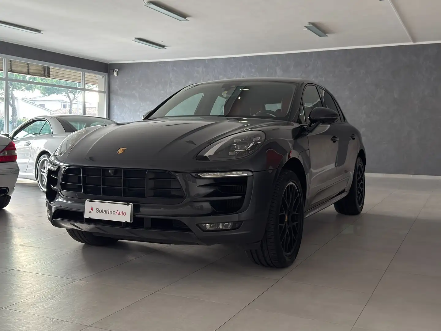 Porsche Macan Macan 3.0 GTS 360cv pdk-Unipro-CarboLook-Vent+Risc Grijs - 2
