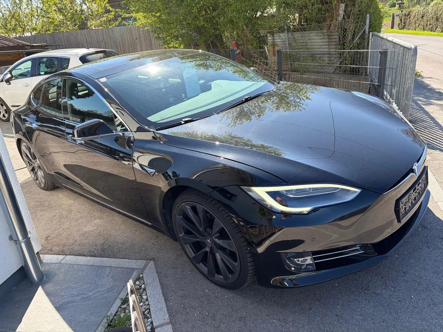 Tesla Model S Model S 75D75kWh (mit Batterie) Schwarz - 1