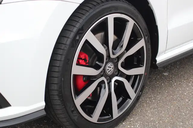 Volkswagen Polo view 22