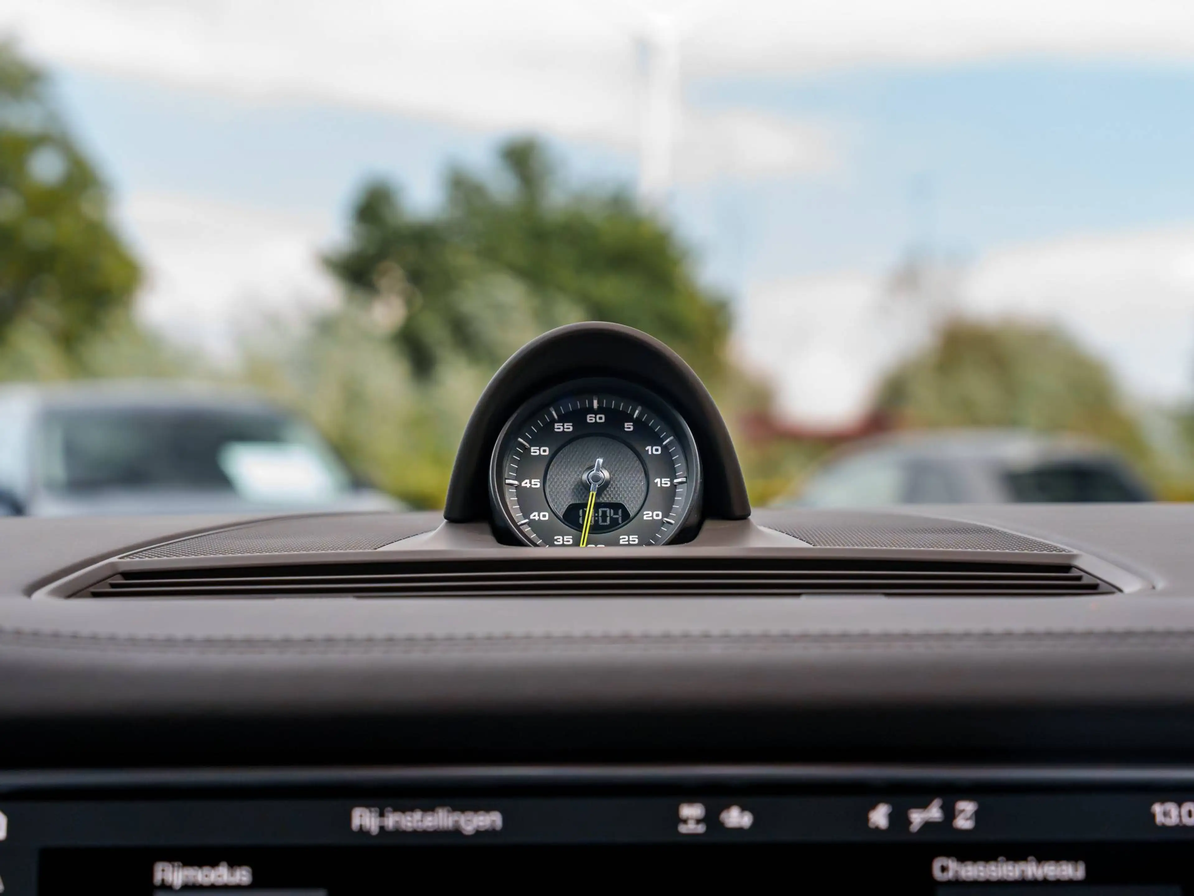 Porsche Panamera 4 e-Hybrid - SportDesign - Luchtvering - Surround View - Sport Chrono - Leder - Memory - Camera - 20" — photo 13