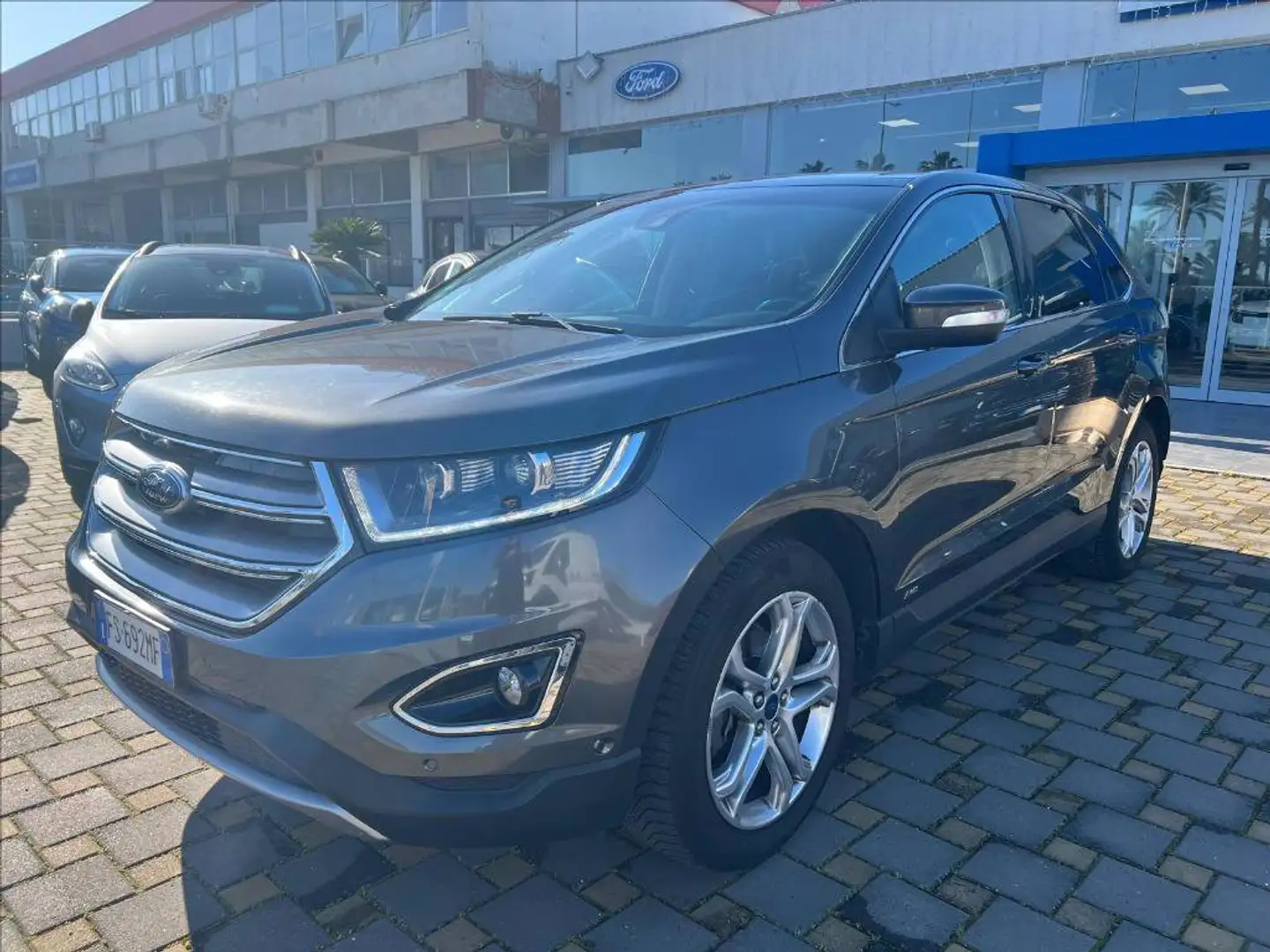 Ford Edge 2.0 tdci Titanium s&s awd 210cv powershift Gris - 1