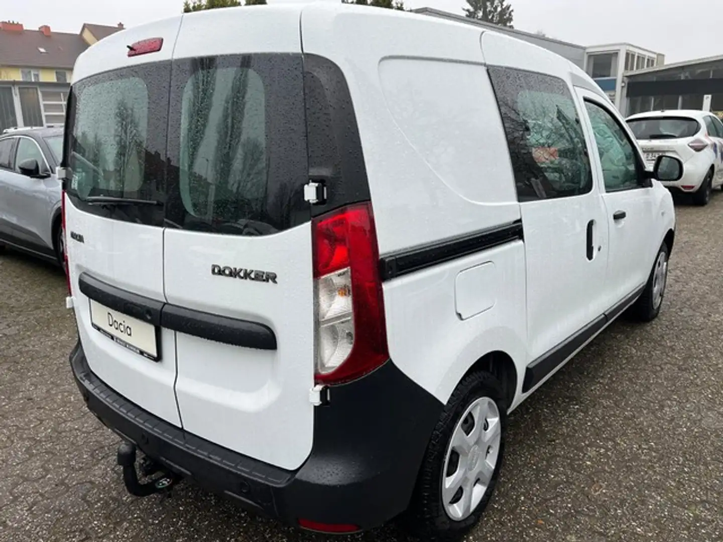 Dacia Dokker Essential Blanco - 2