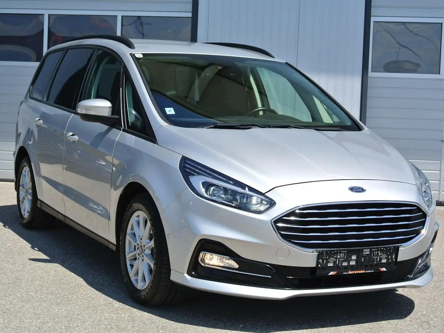 Ford Galaxy 2.0 EcoBlue Aut. EDITION * LED * KAMERA * AHK * Silber - 1