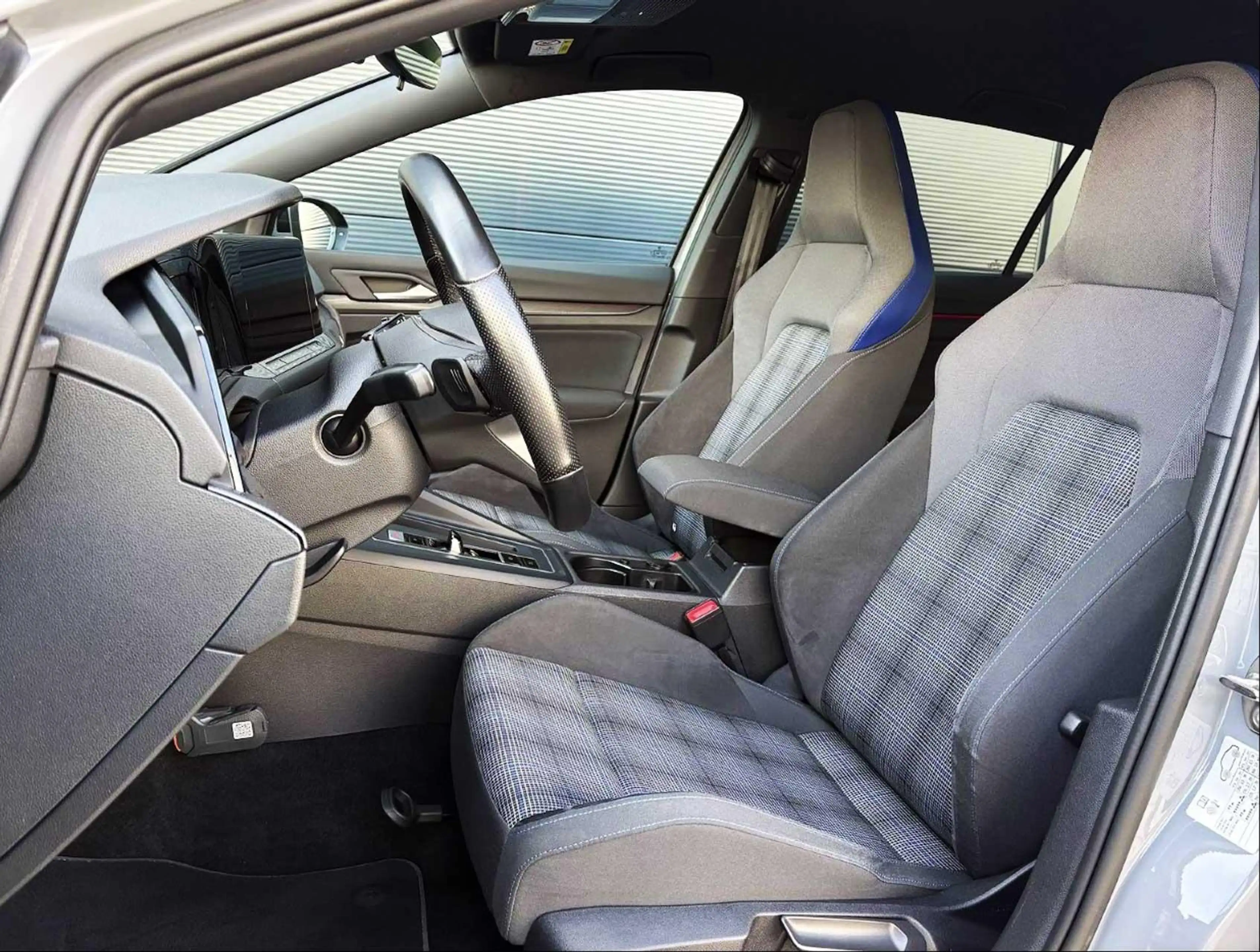 Volkswagen Golf GTE 1.4 eHybrid 245pk DSG | SoH 92% | Navigatie | App — photo 4