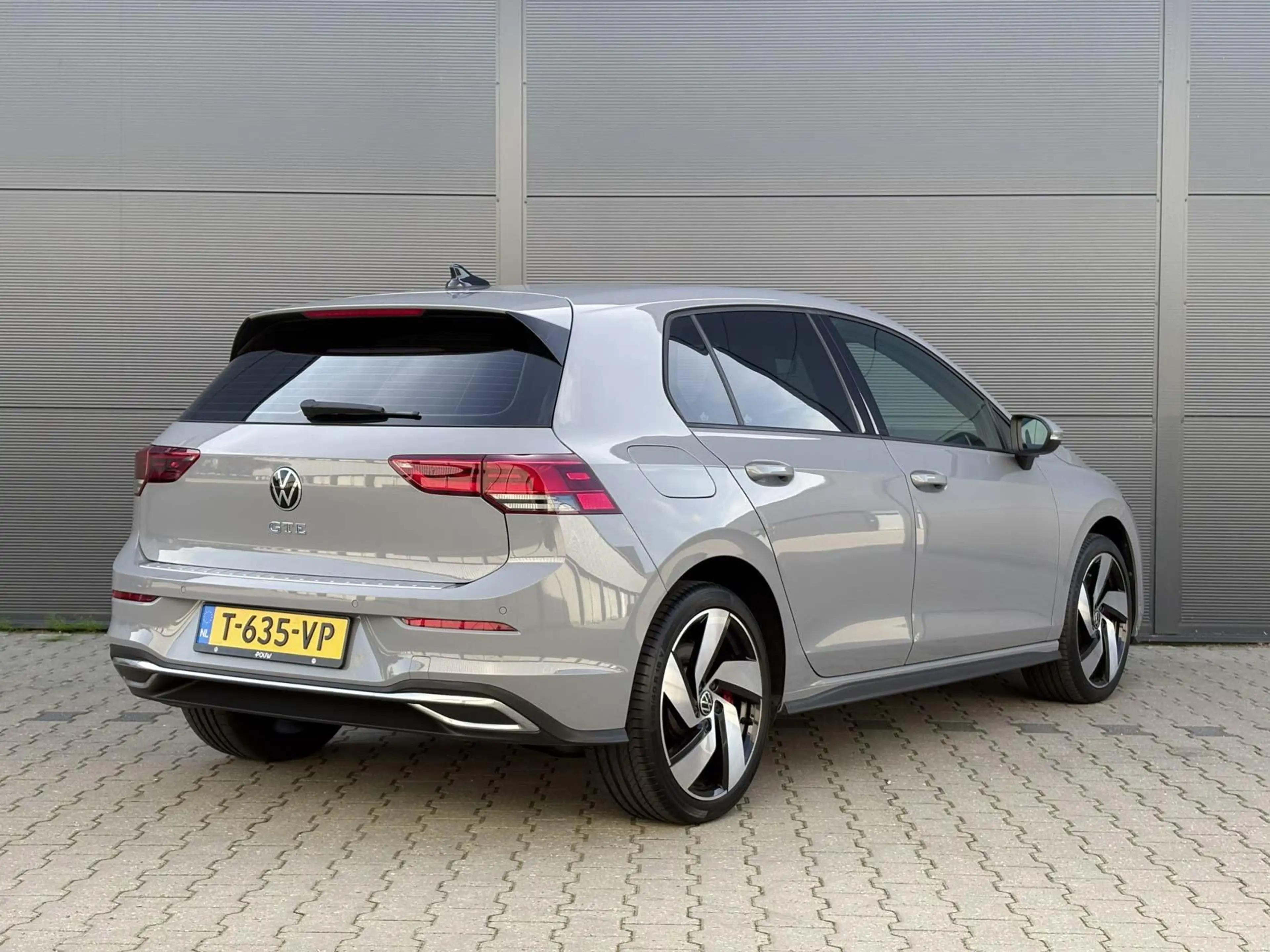 Volkswagen Golf GTE 1.4 eHybrid 245pk DSG | SoH 92% | Navigatie | App — photo 2