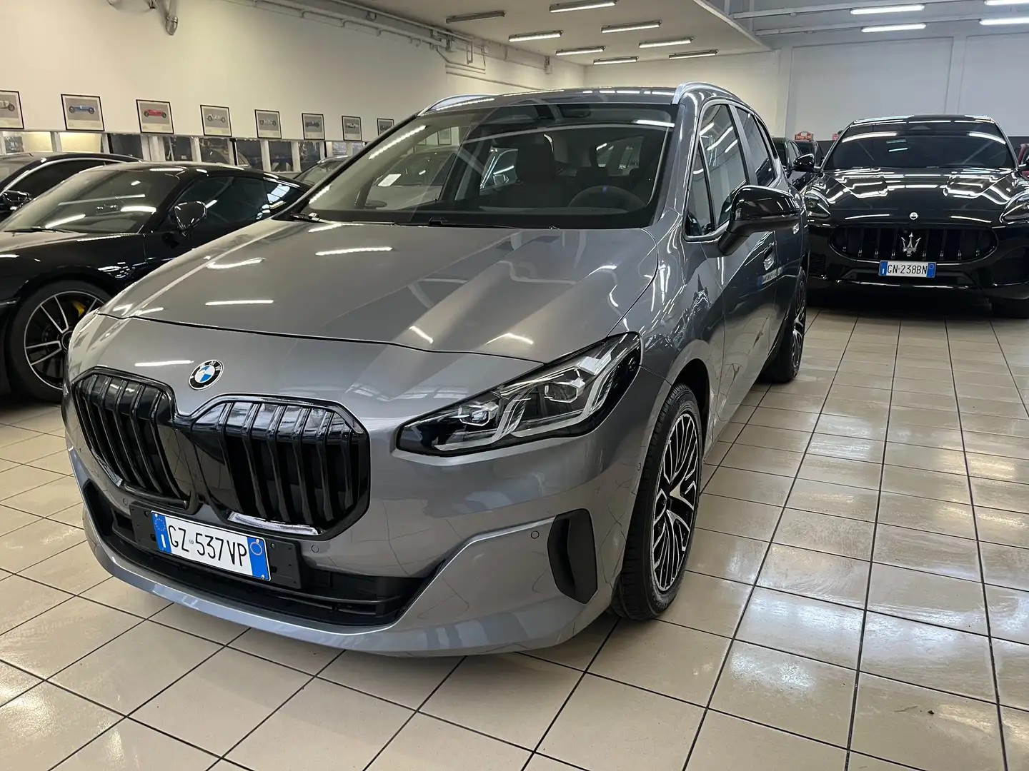 BMW 218 Serie 2 U06 Active Tourer 218i Active Tourer auto Grau - 2