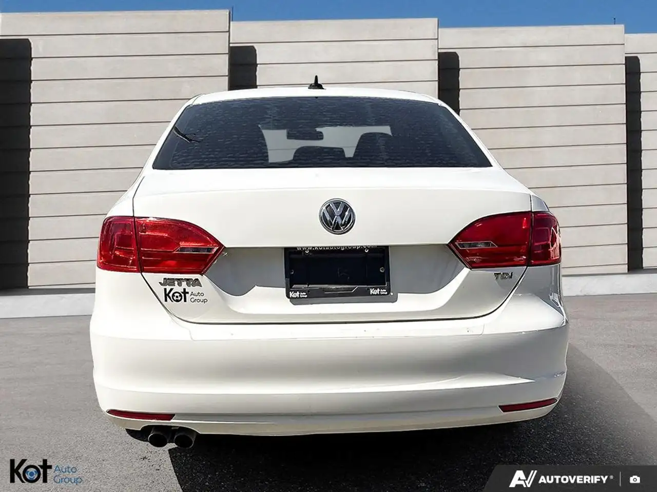 Volkswagen Jetta снимка Volkswagen Jetta