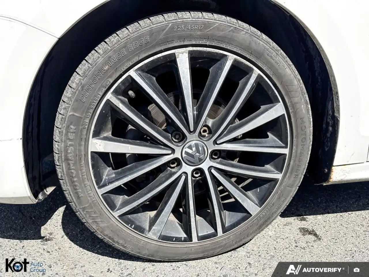 Volkswagen Jetta снимка Volkswagen Jetta