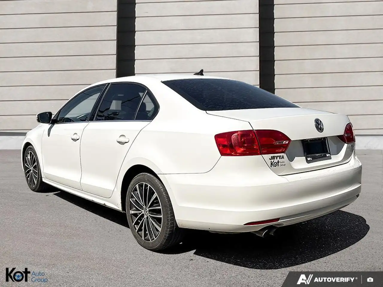 Volkswagen Jetta снимка Volkswagen Jetta