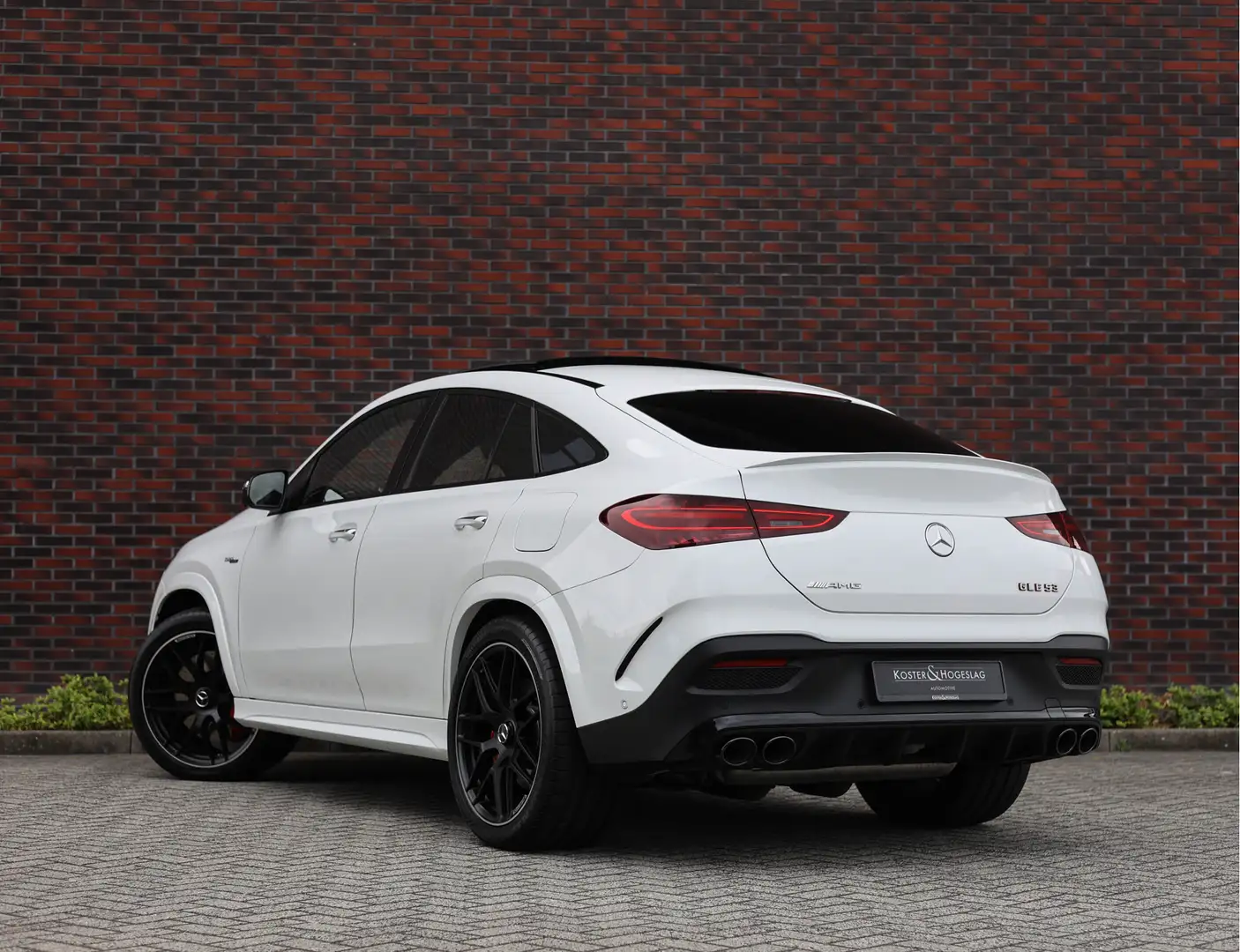 Mercedes-Benz GLE 53 AMG Coupé Hybrid 4MATIC+ | Multicontour - Pano - Trekh Blanc - 2