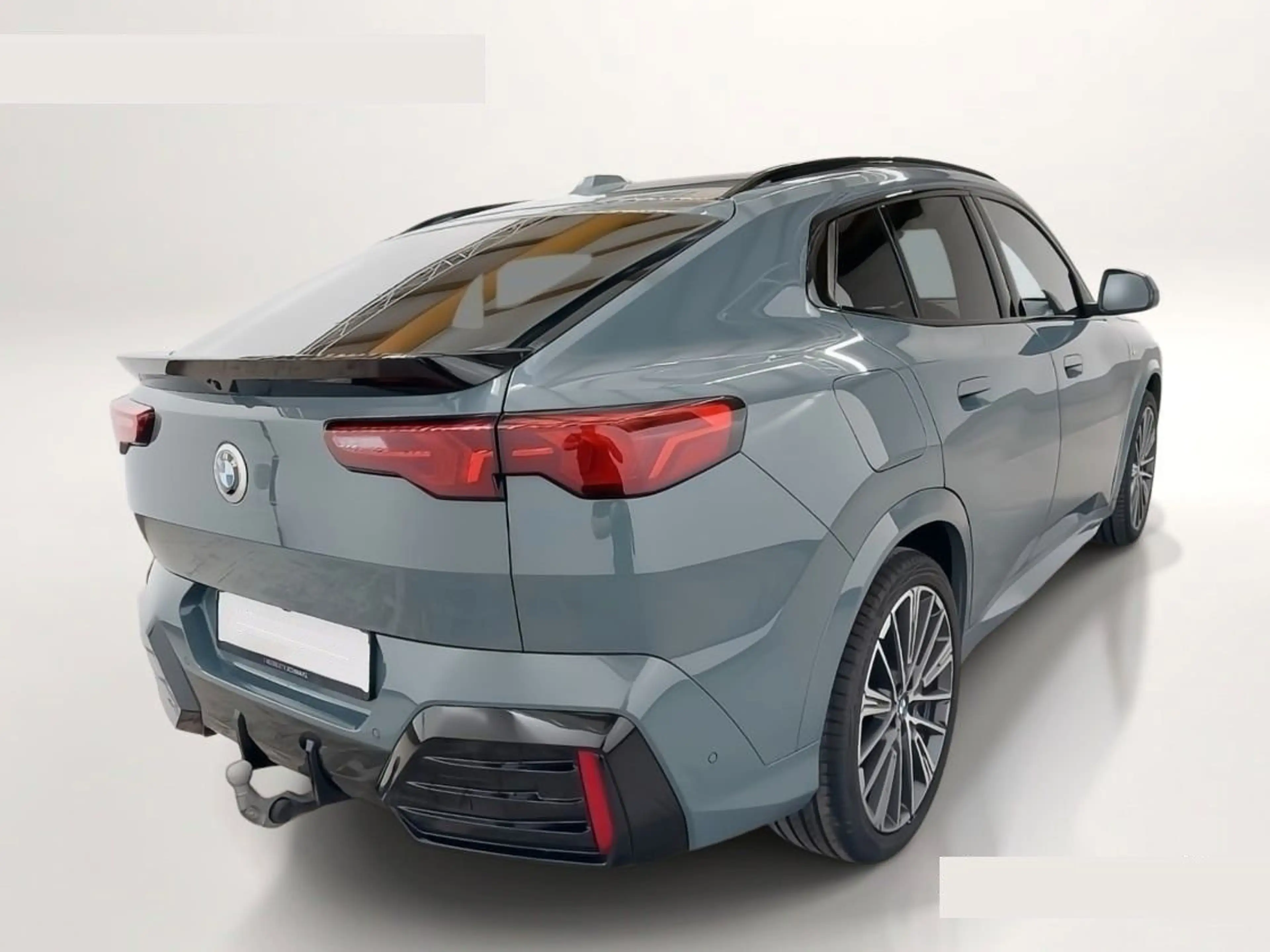 BMW X2 20xd M Sport AHK ACC Iconic Glow HuD PANO — photo 6
