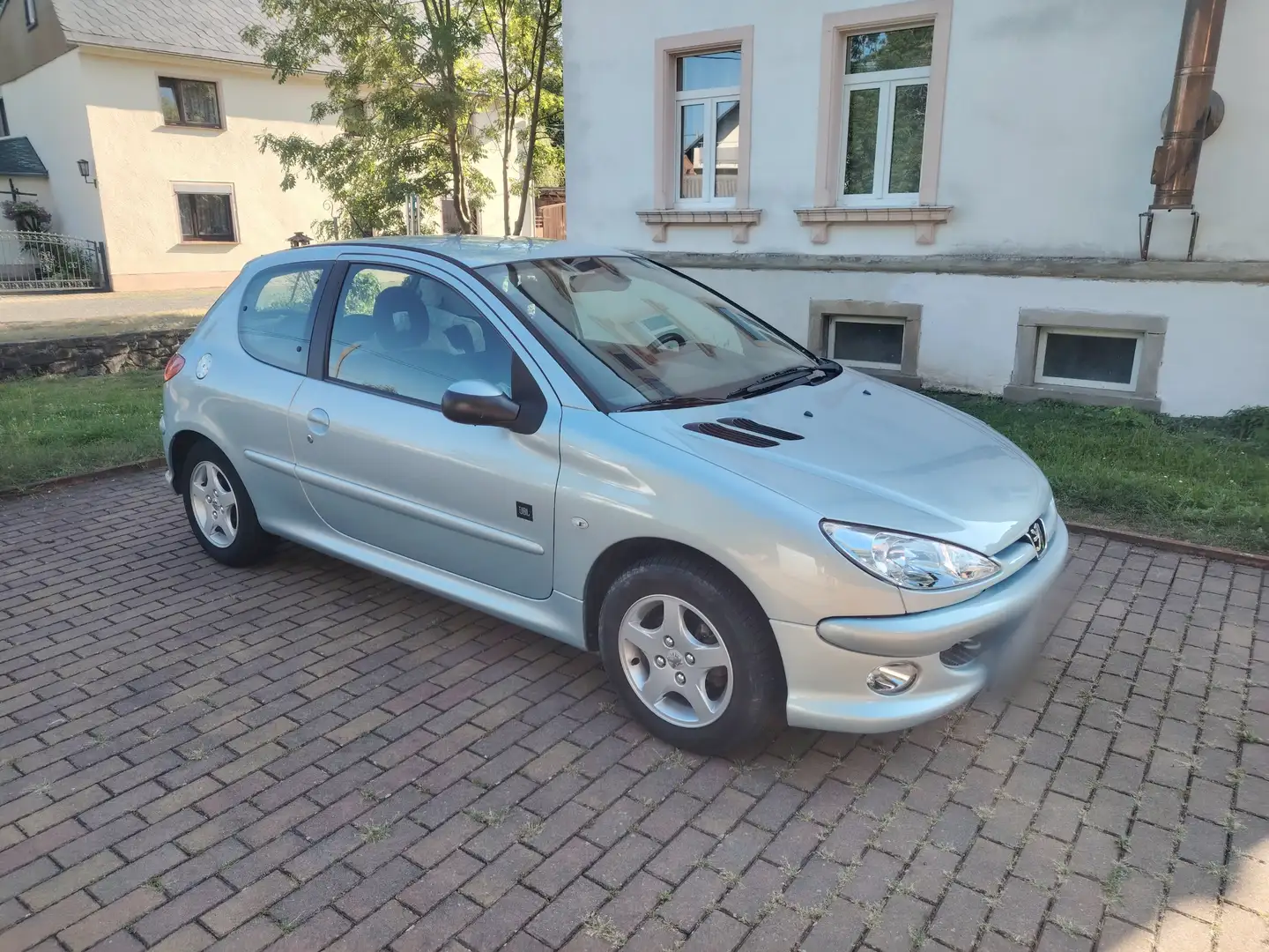 Peugeot 206 , TÜV NEU,JBL,Klima,Benzin Silber - 2