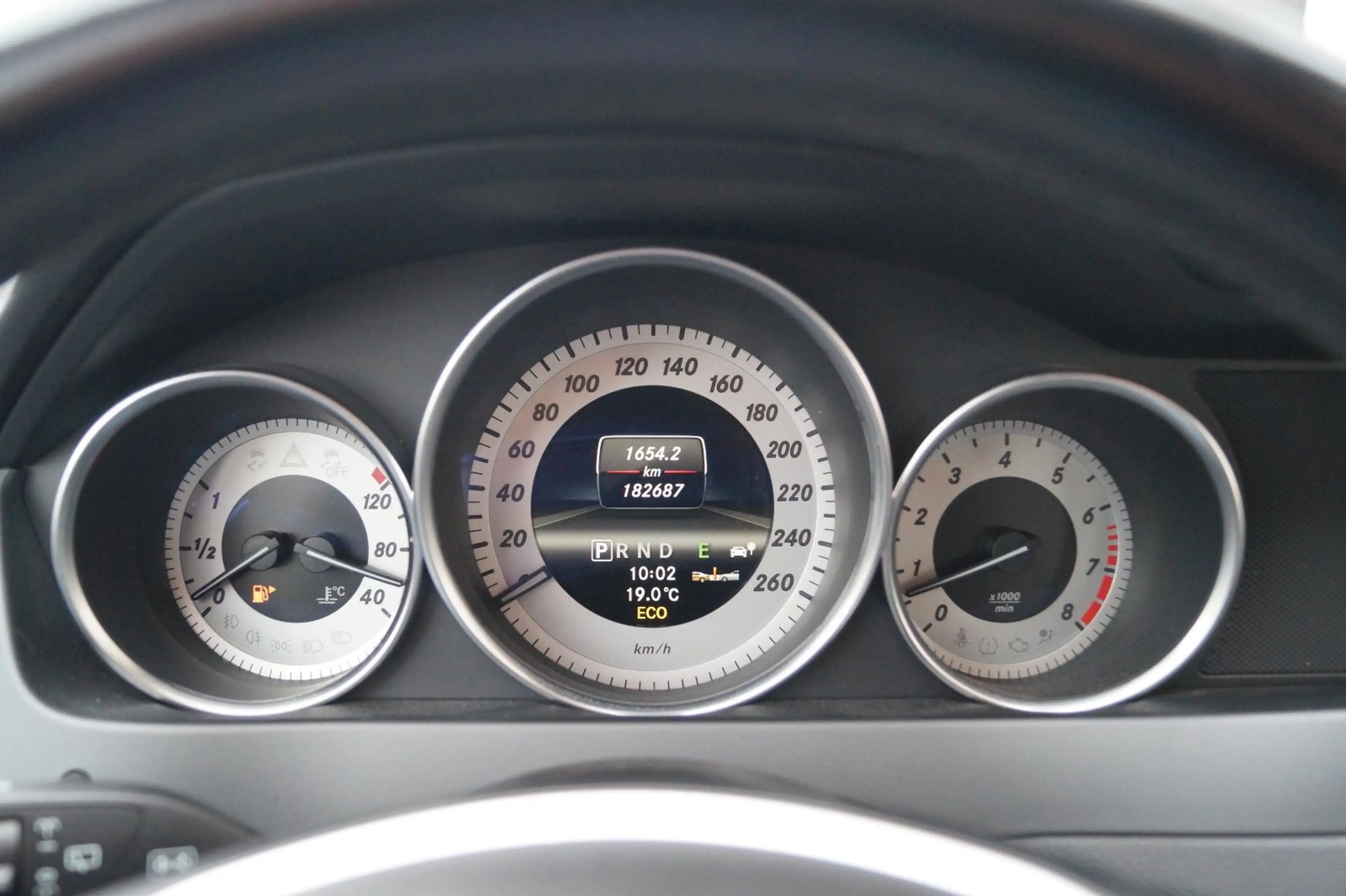 Mercedes-Benz C 350 CGI T BlueEfficiency 7G-Tronic Avantgarde — photo 15