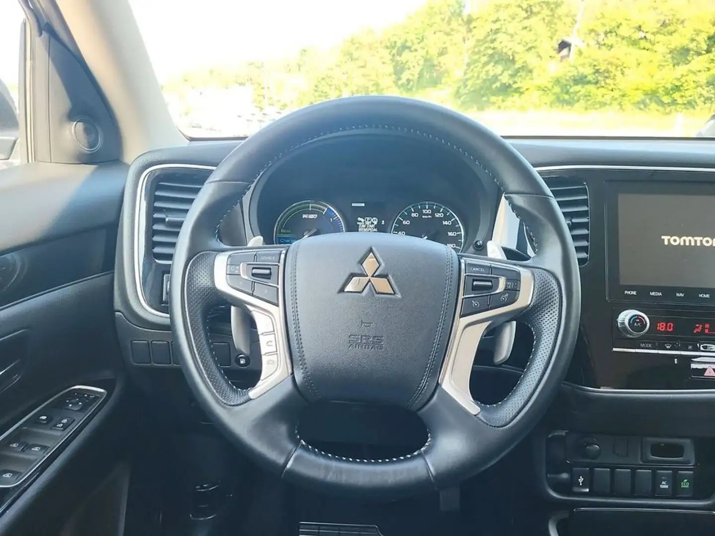 Mitsubishi Outlander 2.4 MIVEC 4WD PHEV Diamond SDA Bianco - 2