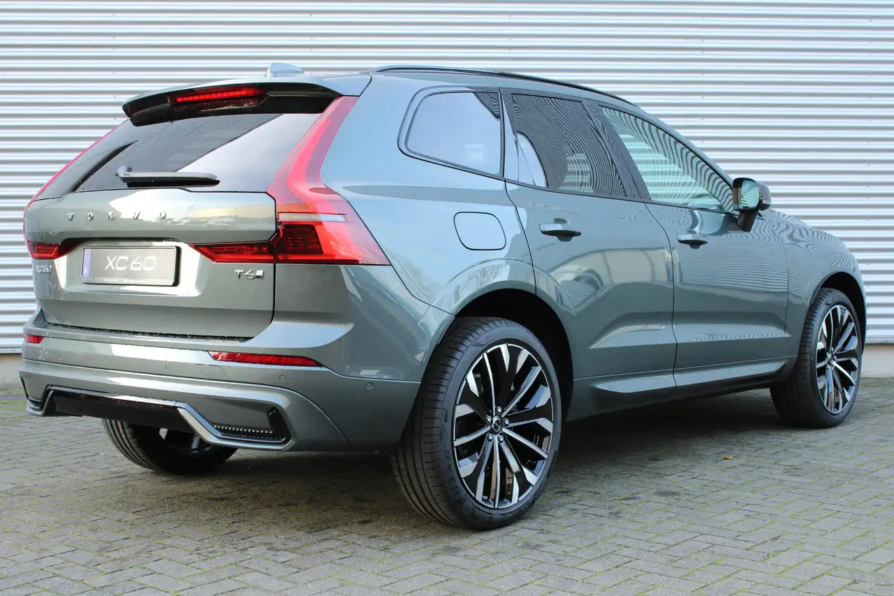 Volvo XC60 2026