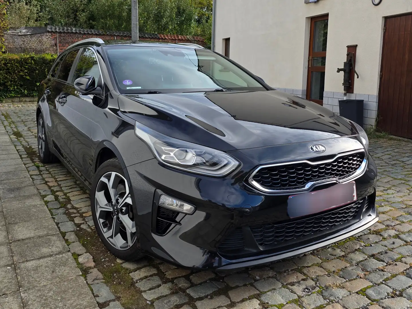 Kia Ceed SW / cee'd SW 1.0 T-GDi More ISG Noir - 2