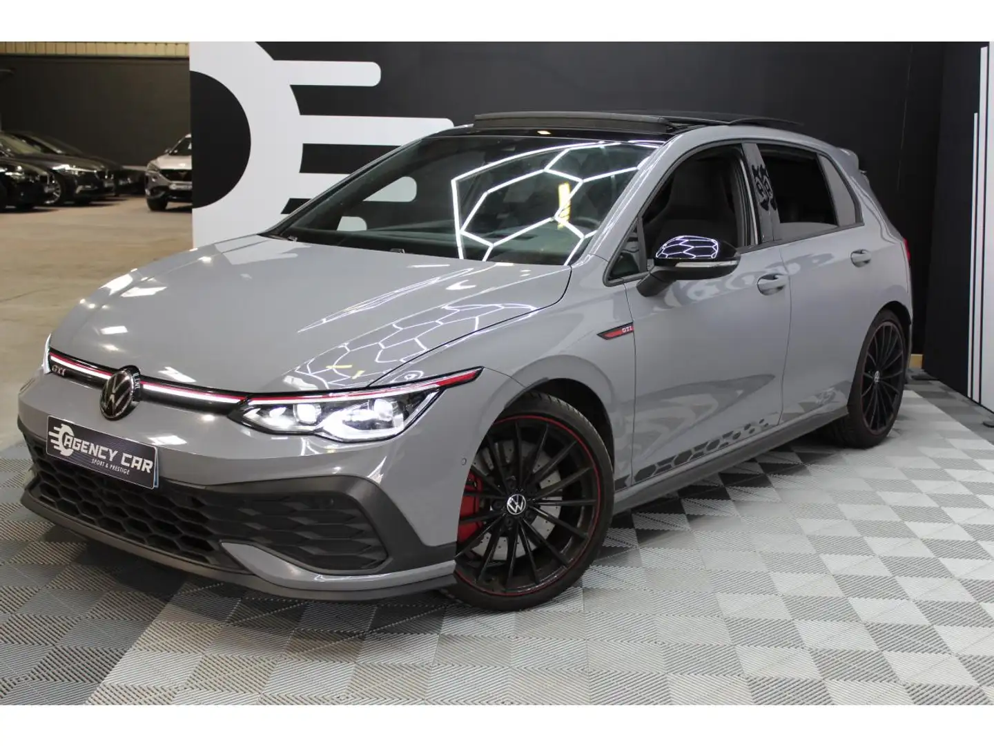 Volkswagen Golf GTI Clubsport EDITION 45 300 DSG 7 SUIVI VW Gris - 2