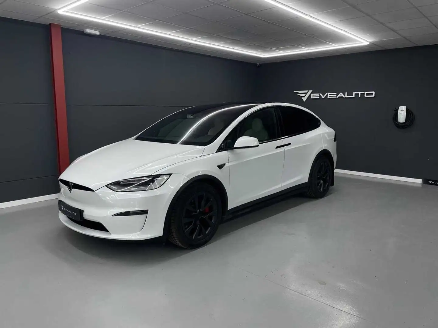 Tesla Model X Plaid 1020hp Tri Motor Yoke 69.990 neto Blanco - 1