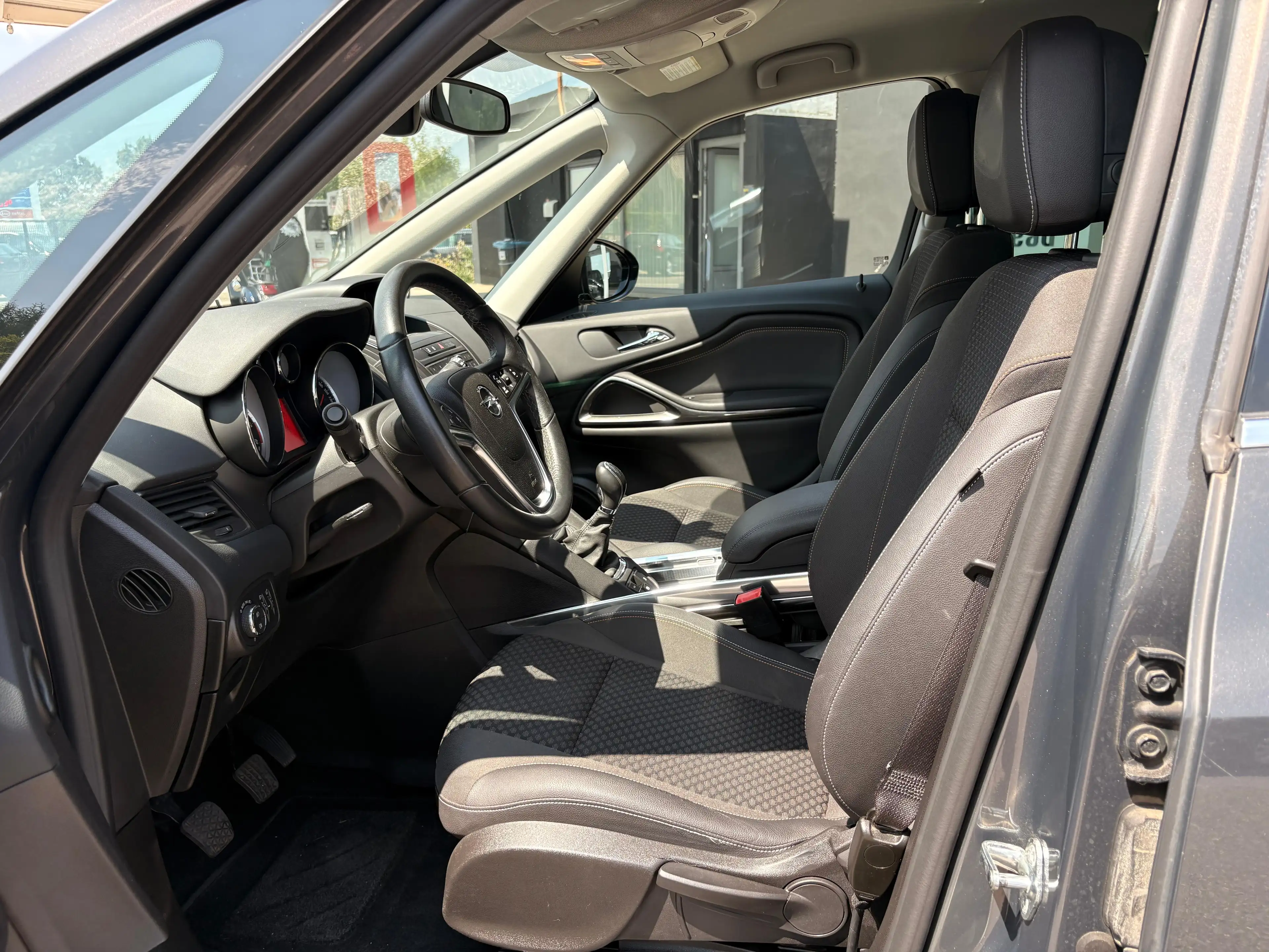 Opel Zafira Tourer 1.6 CDTi ecoFLEX Cosmo Start/Stop ** Euro 6b ** — photo 10