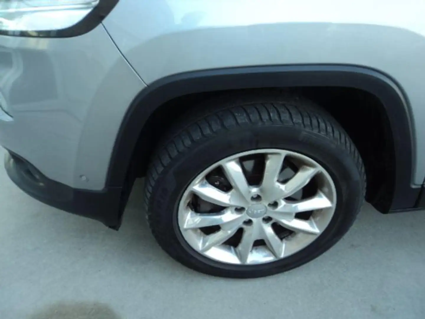 Jeep Cherokee 2.0 Mjt II 170CV 4WD Active Drive I Limited Gri - 2