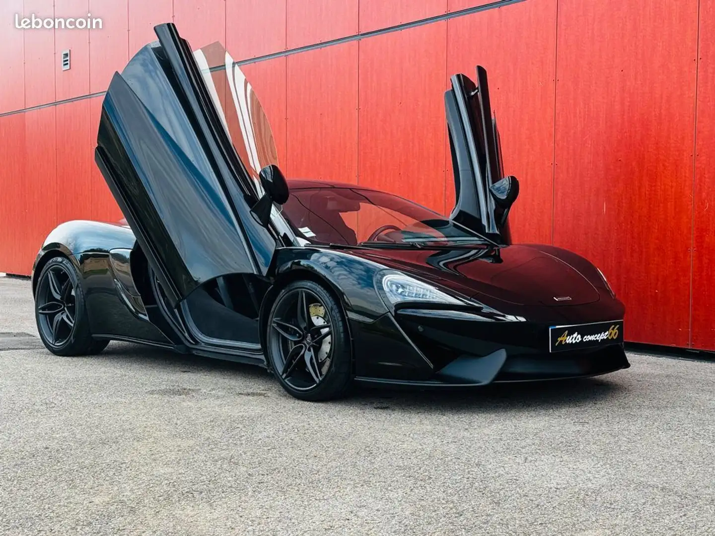 McLaren 540C Coupé V8 3.8 540ch biturbo Noir - 1