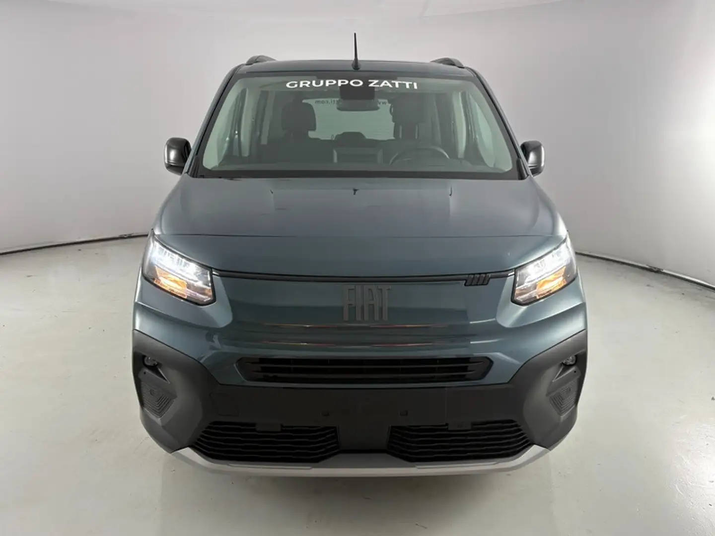 Fiat Doblo Passo Corto   E-Doblo Violet - 2