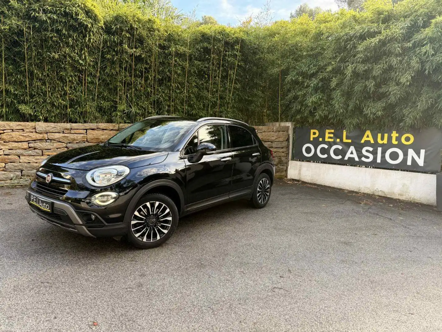 Fiat 500X 1.3 T4 150 ch DCT Cross Schwarz - 1