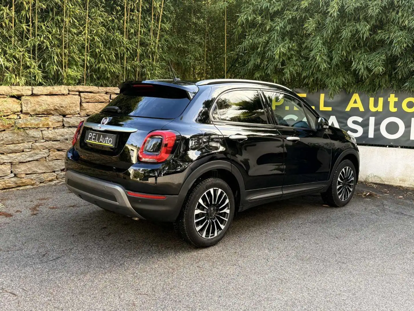 Fiat 500X 1.3 T4 150 ch DCT Cross Schwarz - 2