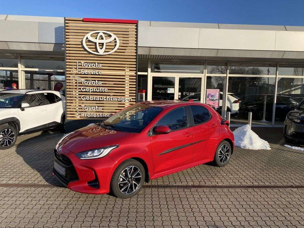 Second hand Toyota Yaris 1.5