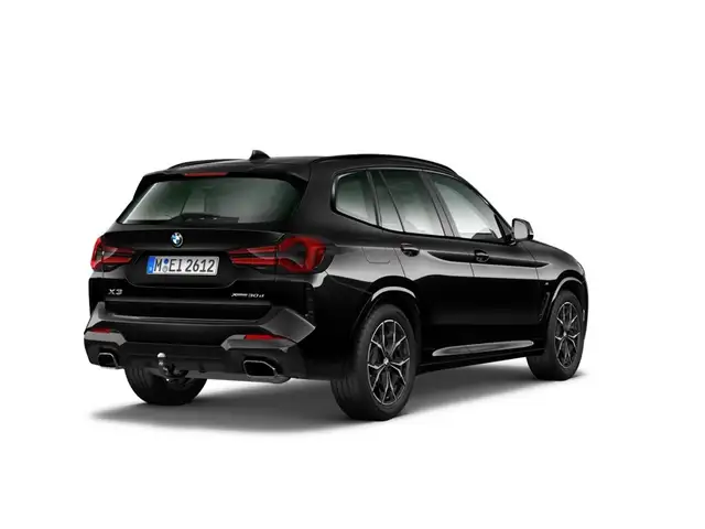 BMW X3 view 3