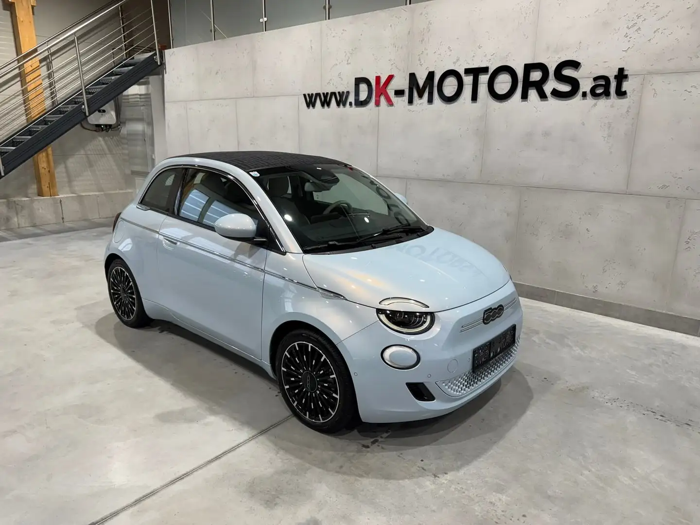 Fiat 500e La Prima by Bocelli / Cabrio / Navi / RFK / LED Blau - 2